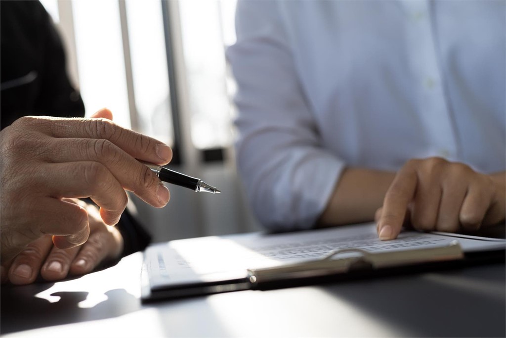 Cómo proteger sus activos empresariales con un seguro de daños